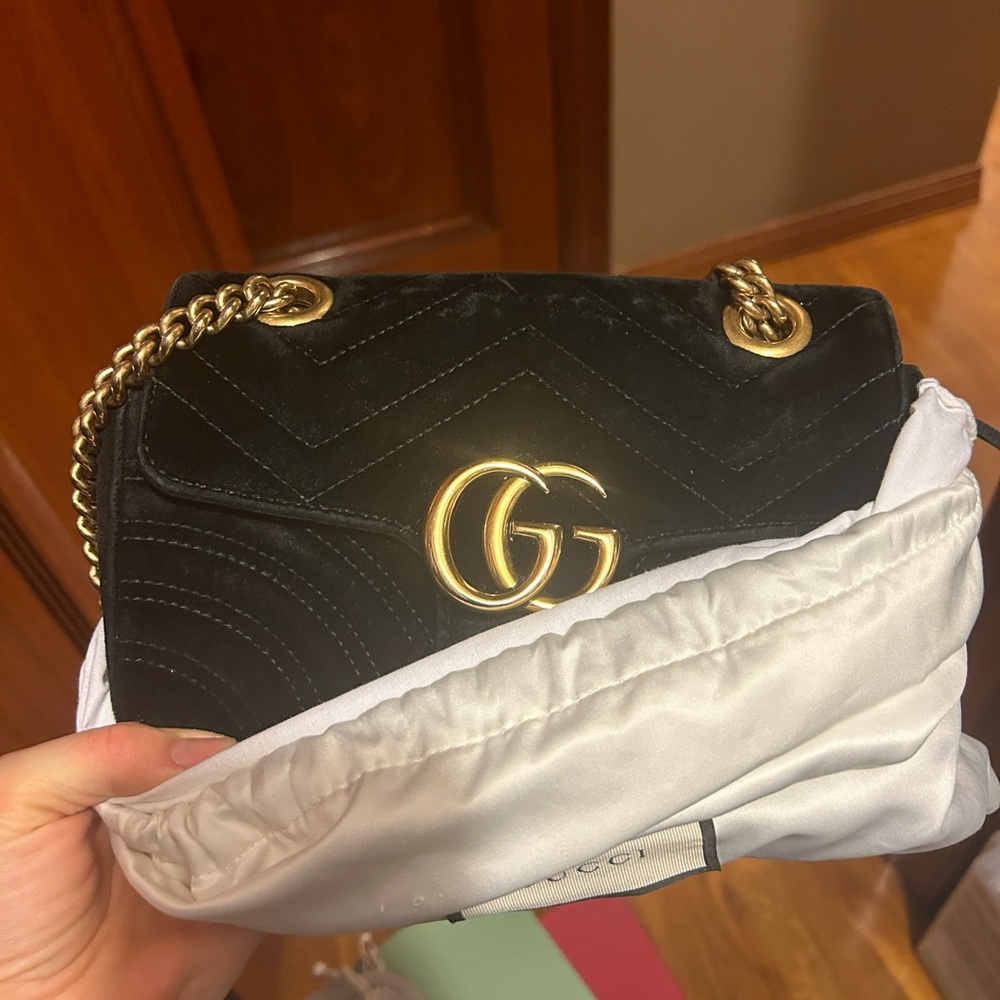 Authentic Gucci Marmont velvet small